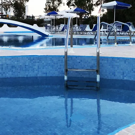 Lodos 2* Καρτεράδος