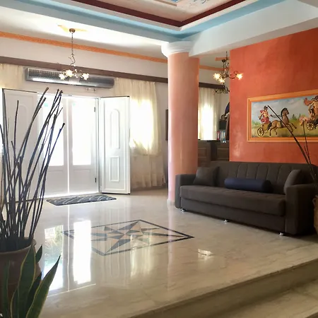 Lodos 2* Καρτεράδος