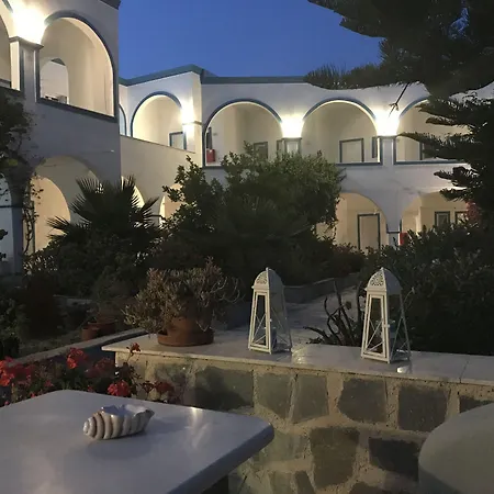 Ξενοδοχείο Lodos 2*