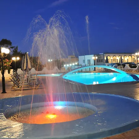 Ξενοδοχείο Lodos 2*