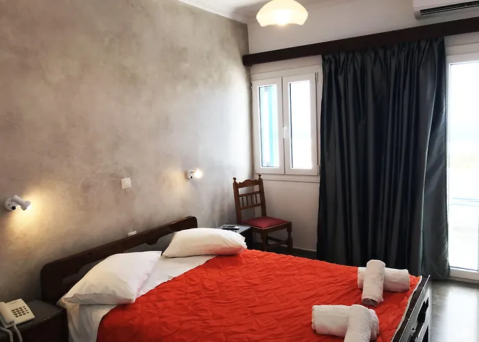 Lodos Hotel Karterádos