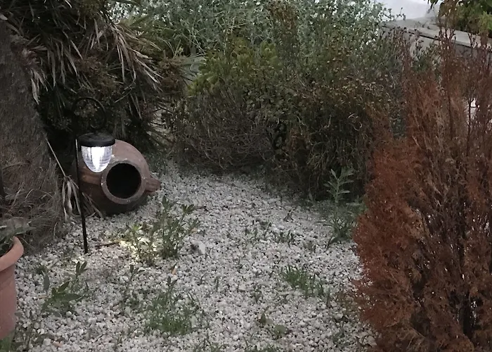 Lodos Hotel Karterádos