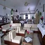 Hotel Lodos
