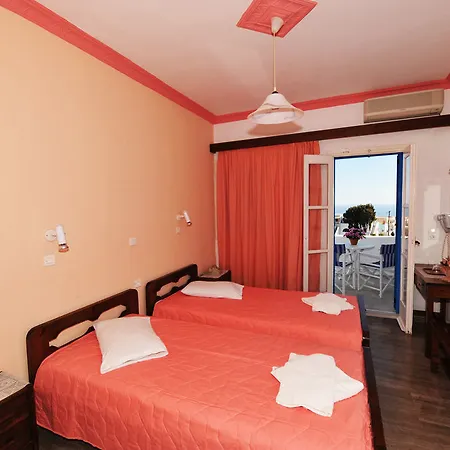 Lodos 2* Karterados (Santorini)