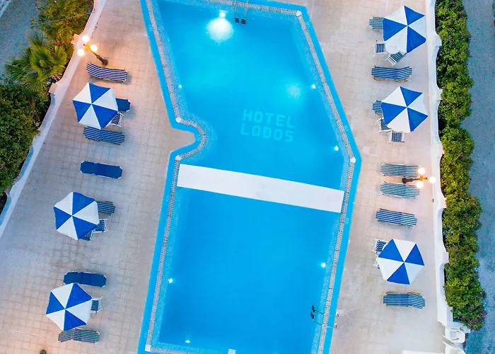 Lodos Hotel Karterados (Santorini)