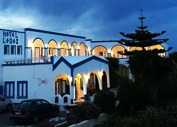 Lodos 2* Karterados (Santorini)