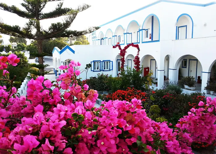 Hotel Lodos Karterados (Santorini)