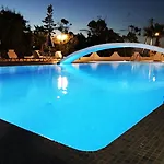 Hotel Lodos
