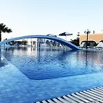 Hotel Lodos 2*