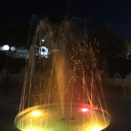 מלון Lodos קרטראדוס